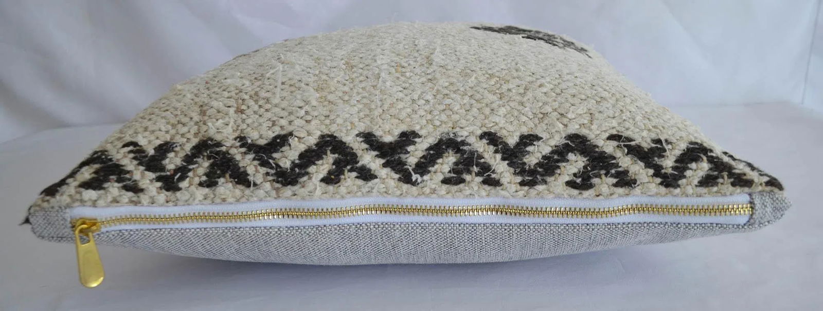 Hand-Woven Hemp Kilim Throw Pillow Cover - 2