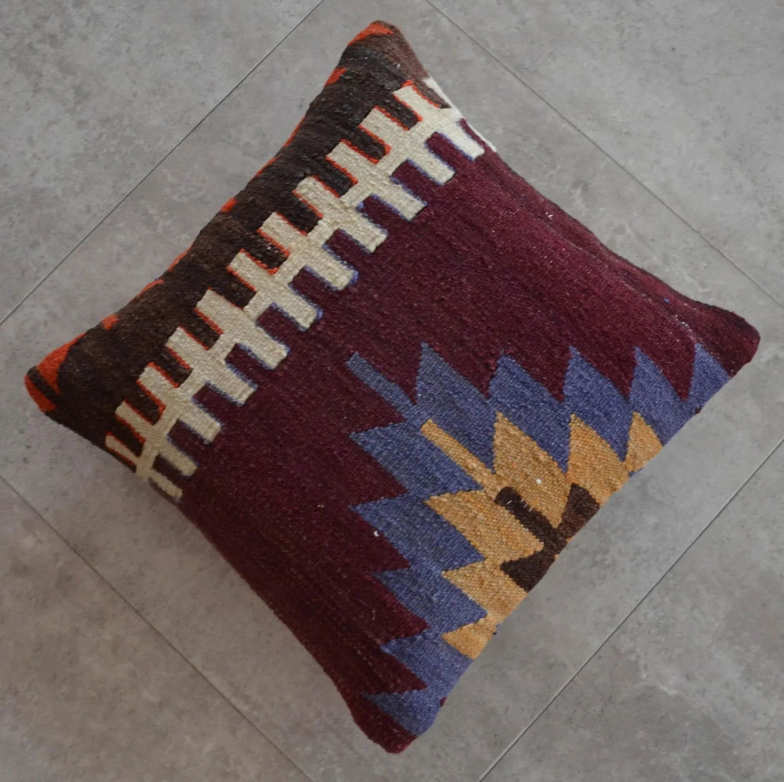 Vintage Handmade Kilim Rug Pillow Cover - 2