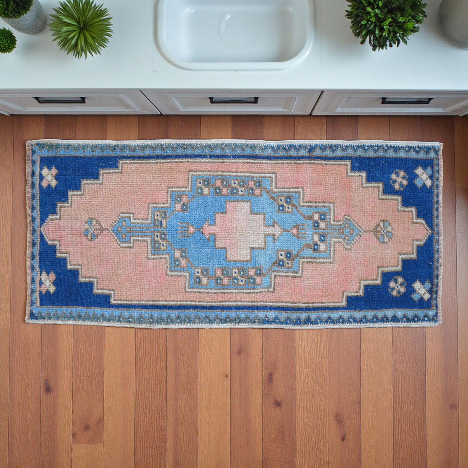 1970s Vintage Hand Knotted Turkish Rug Decorative Accent for Small Spaces- 1"²11"³ Ã - 3