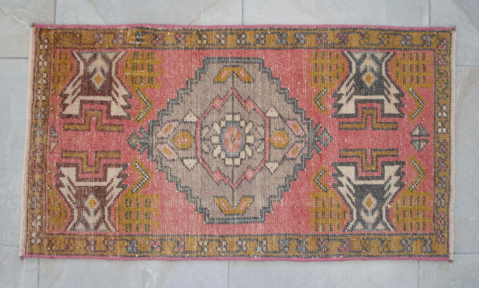 1970s Hand Knotted Turkish Rug 1'7" X 2'11" - 4
