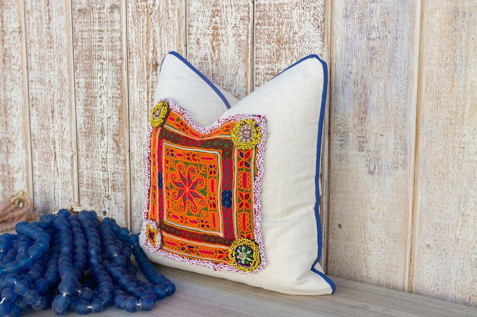 Ramila Vintage Boho Throw Pillow Cover - 4