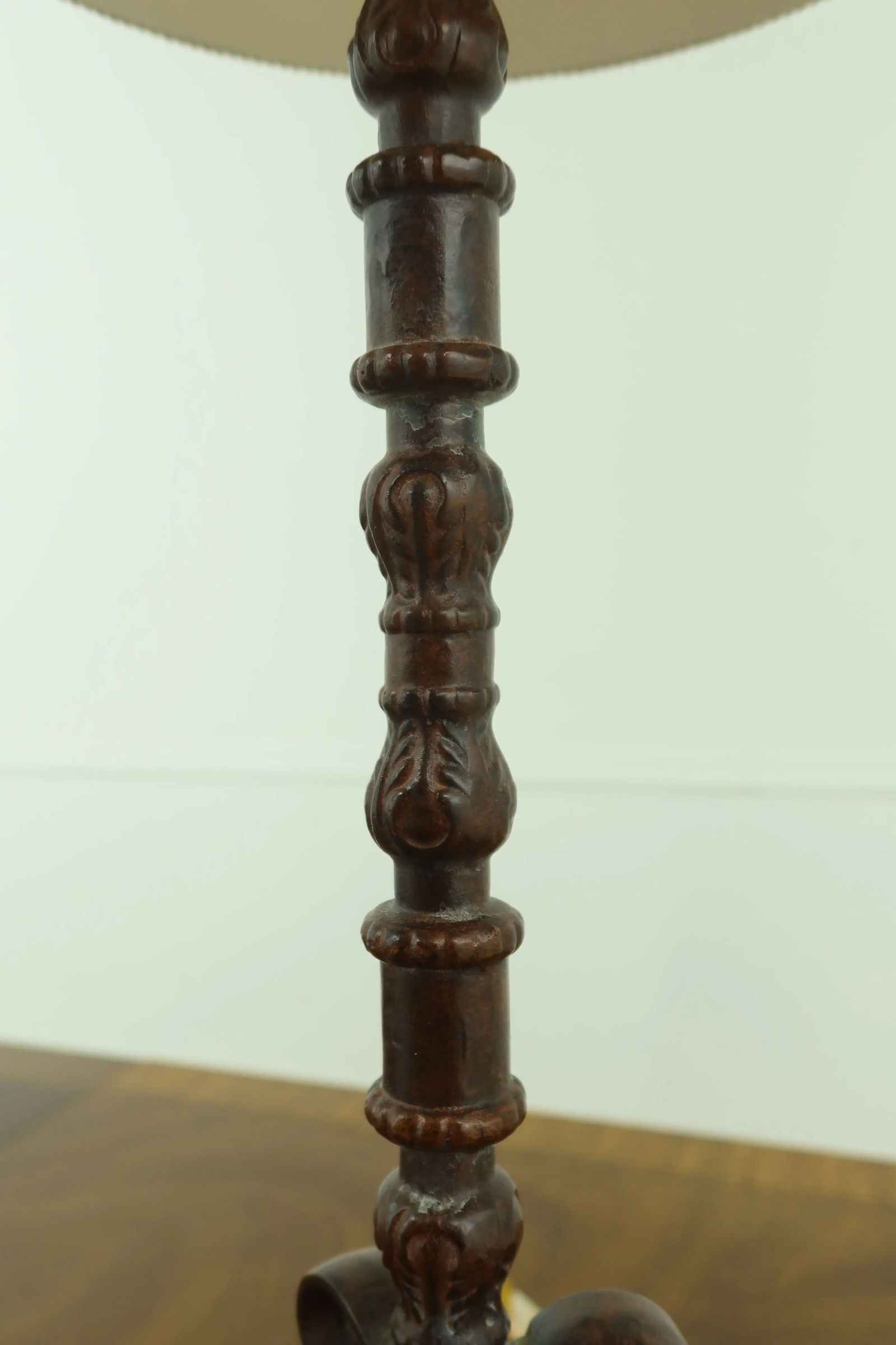 Scrolled Iron Base Table Lamp W. Shade - 3