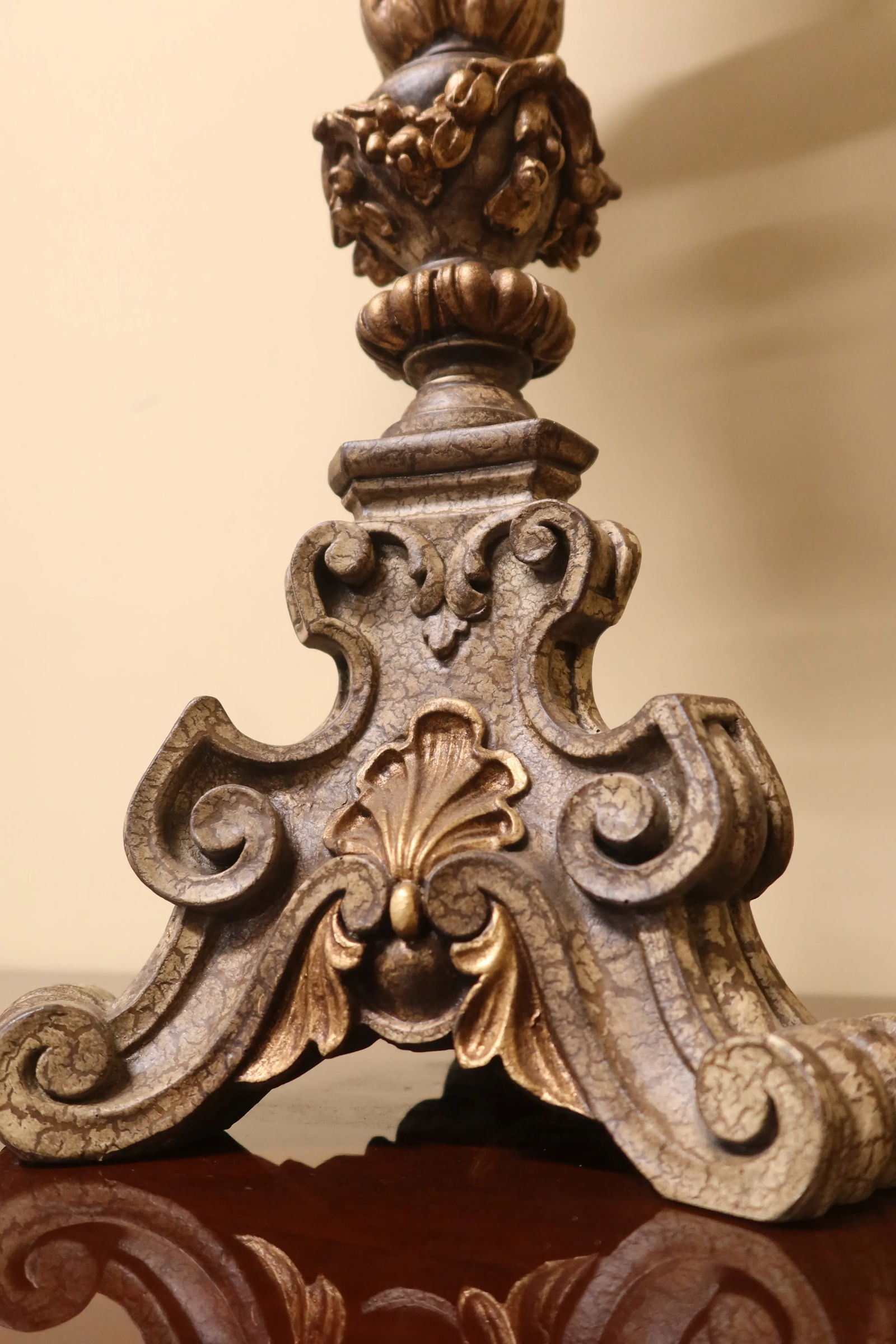 Venetian Style Ornately Carved Lamp W. Shade - 5