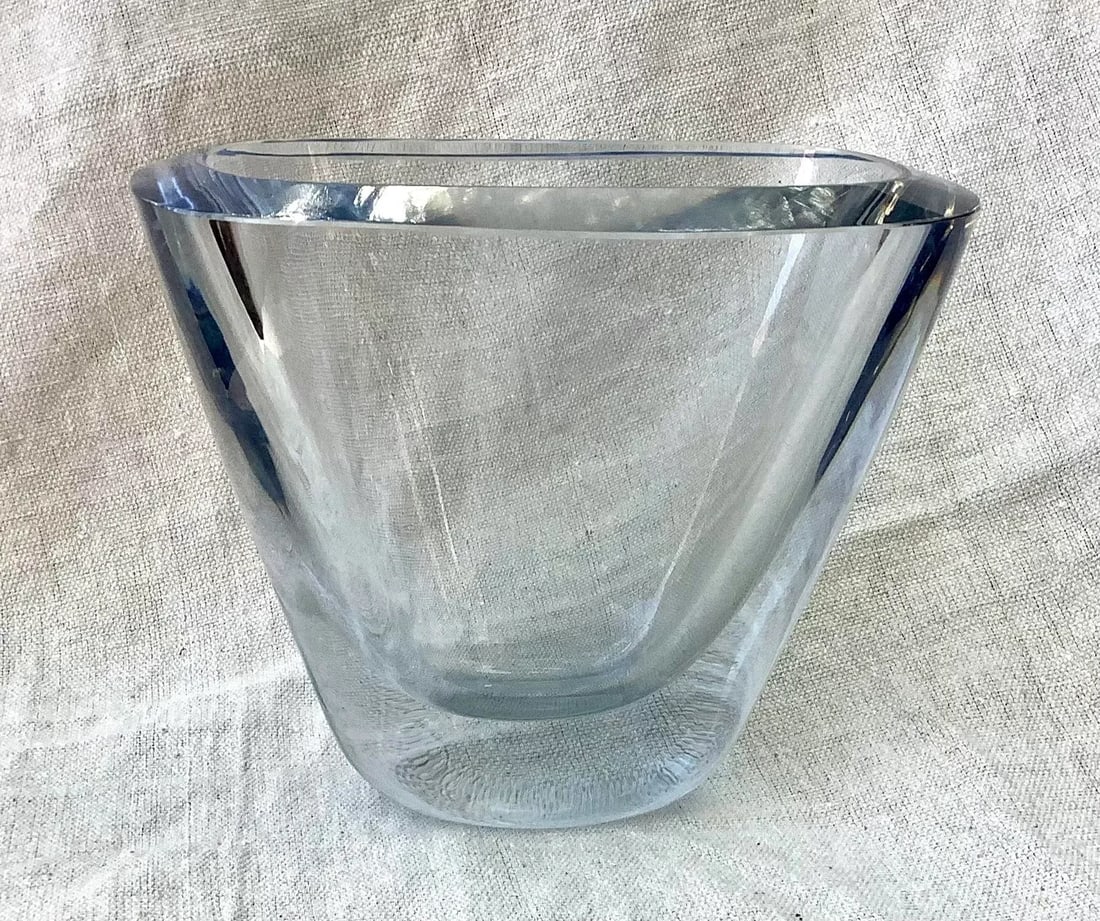 1950's Stromberg Swedish Crystal Vase - 10
