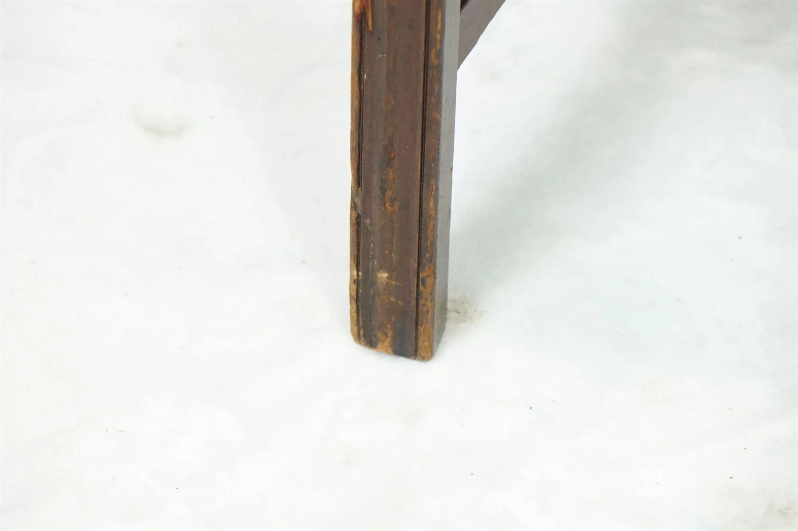 19th Century Single Cushion Chair With Elaborate Woodwork - 4