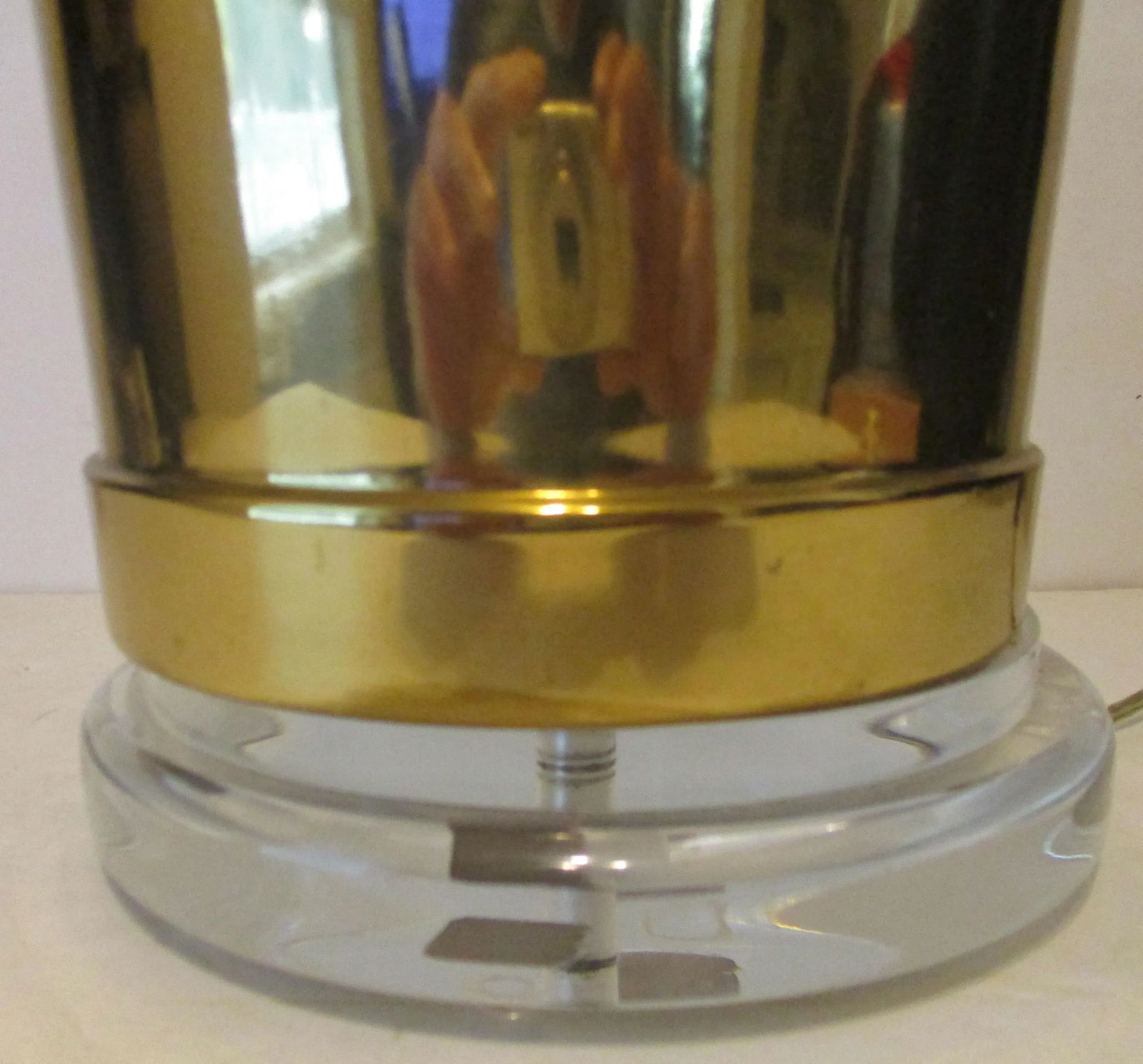 1970s Chapman Brass Lucite Ginger Jar Black Snakeskin Pattern Shade Table Lamp - 7