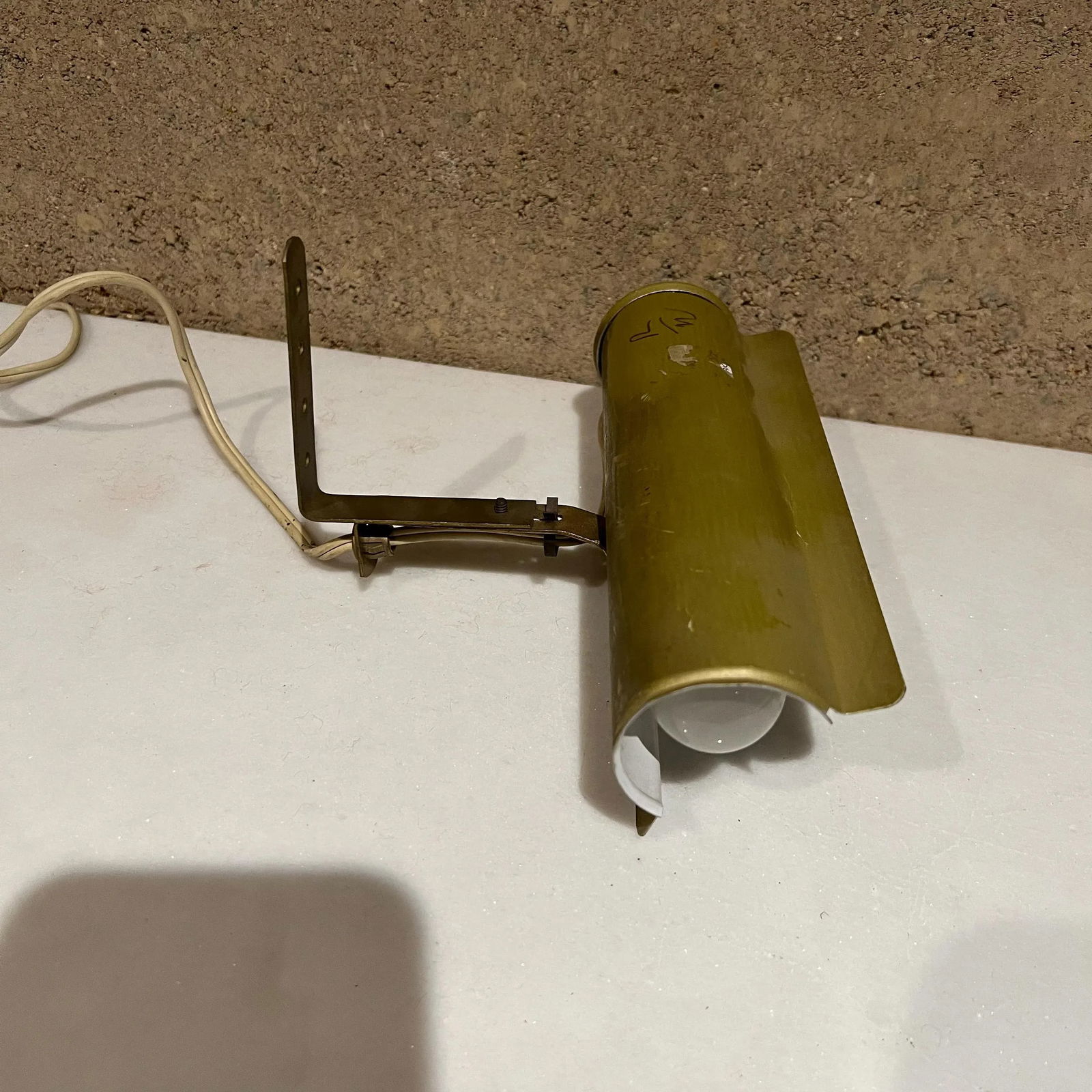 Industrial Vintage Small Wall Tube Unit Task Picture Light in Gold - 9