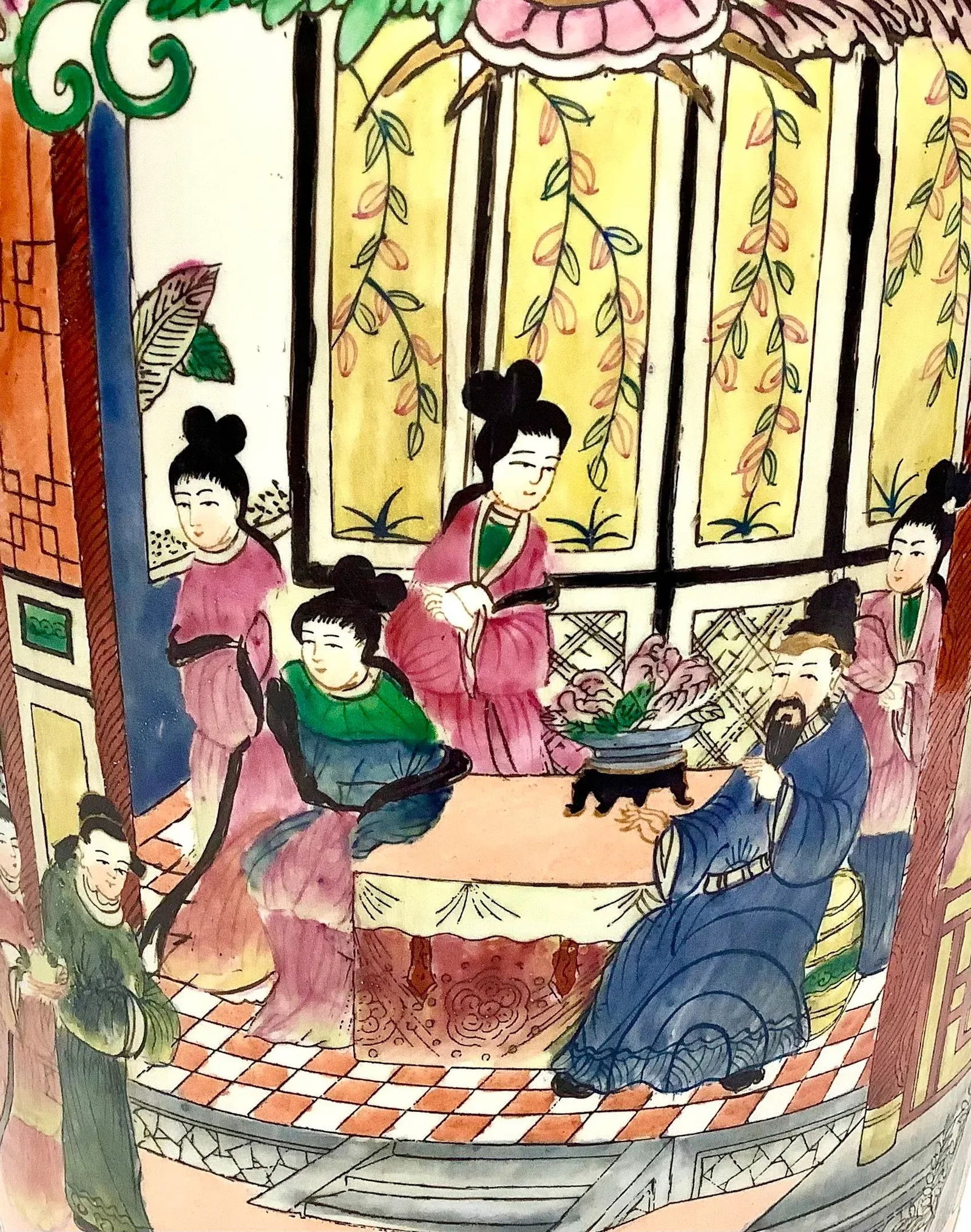 Large Chinese Porcelain Famille Rose Porcelain Lamp - 5