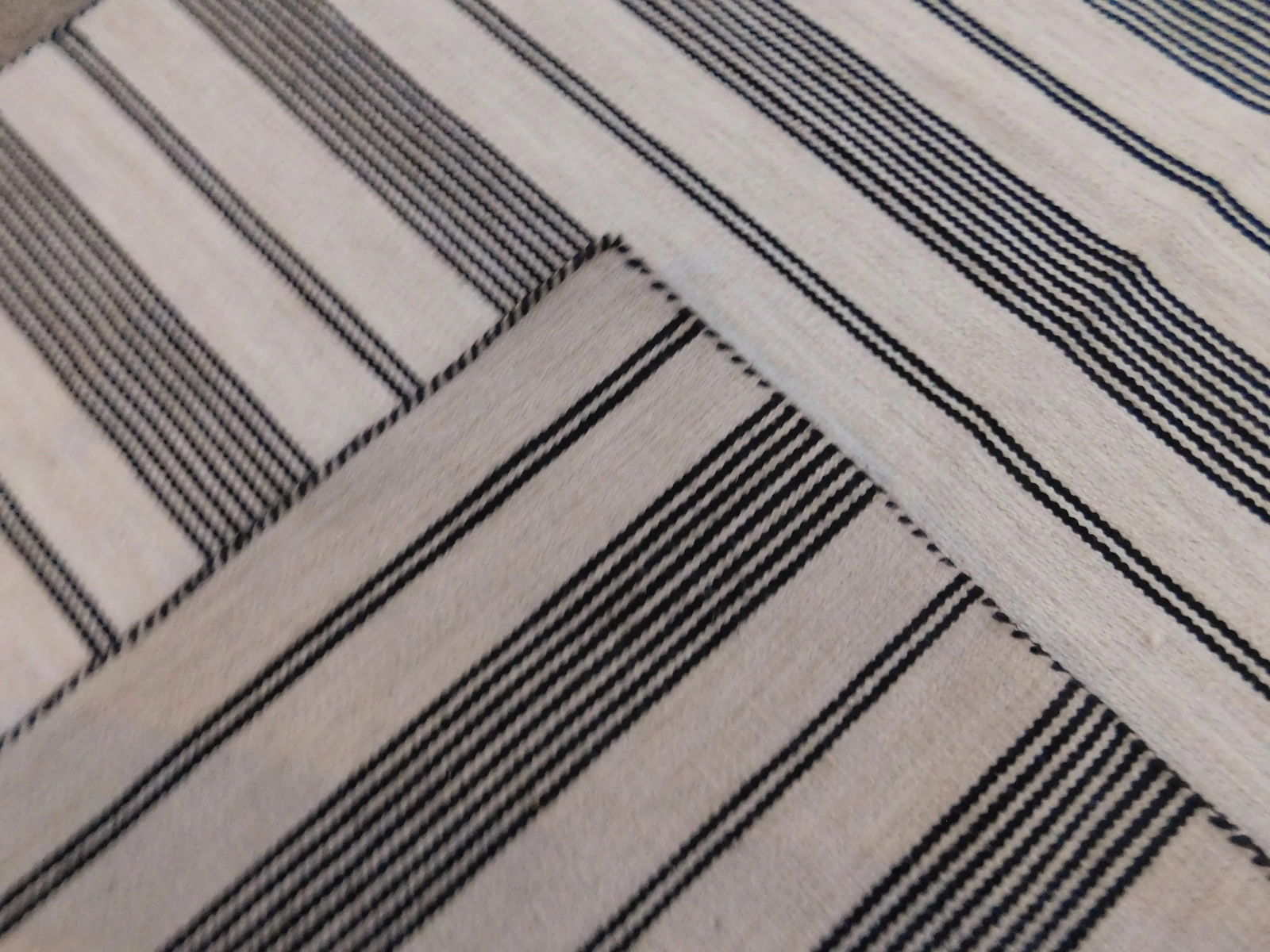 Vintage Handmade Navajo Style Kilim - 7