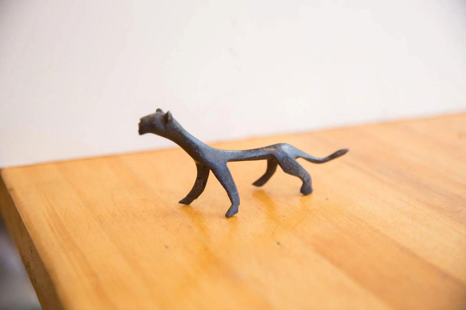 Vintage African Cheetah With Dark Patina - 2