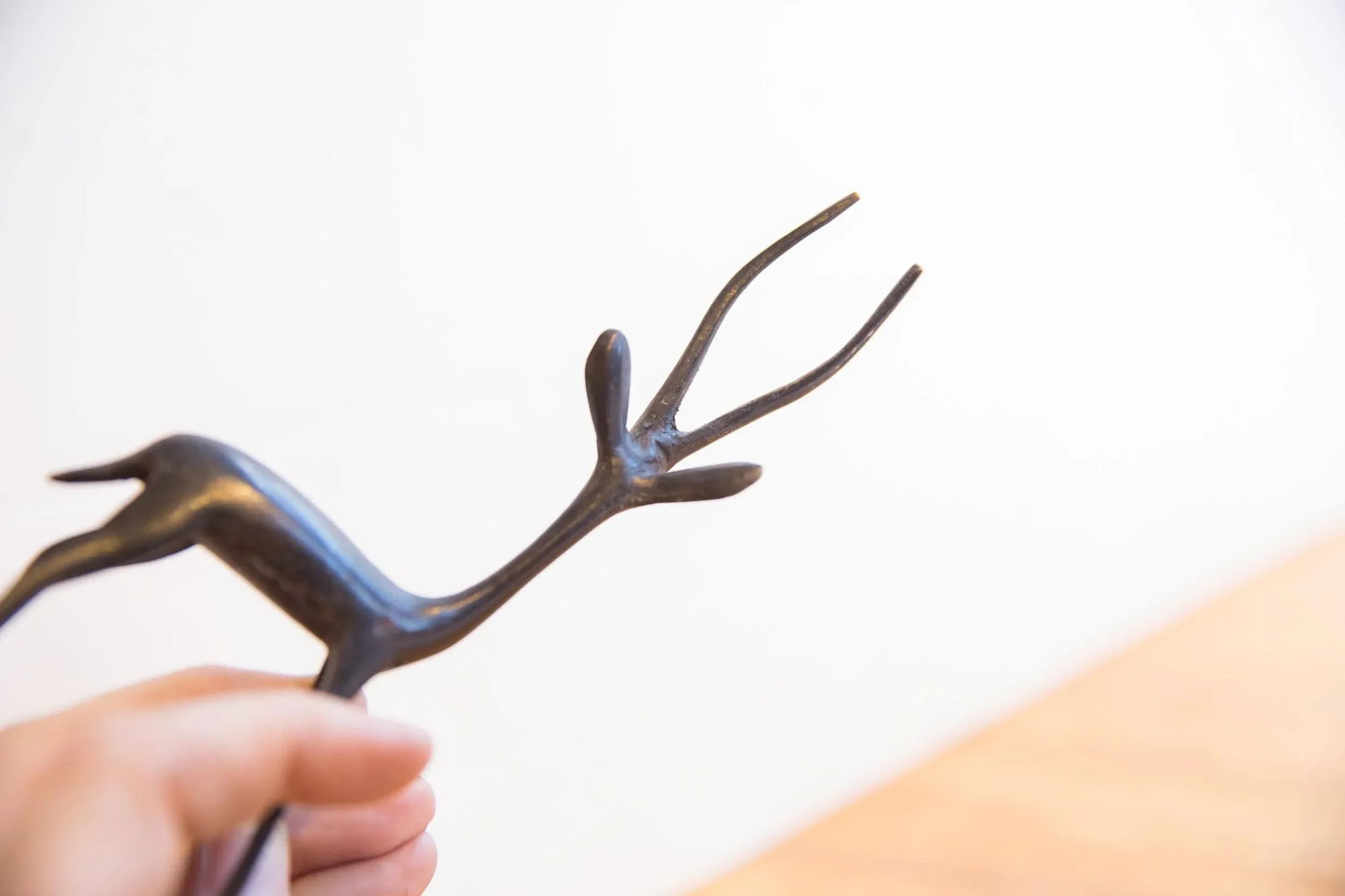 Vintage African Left Facing Gazelle With Dark Patina - 3