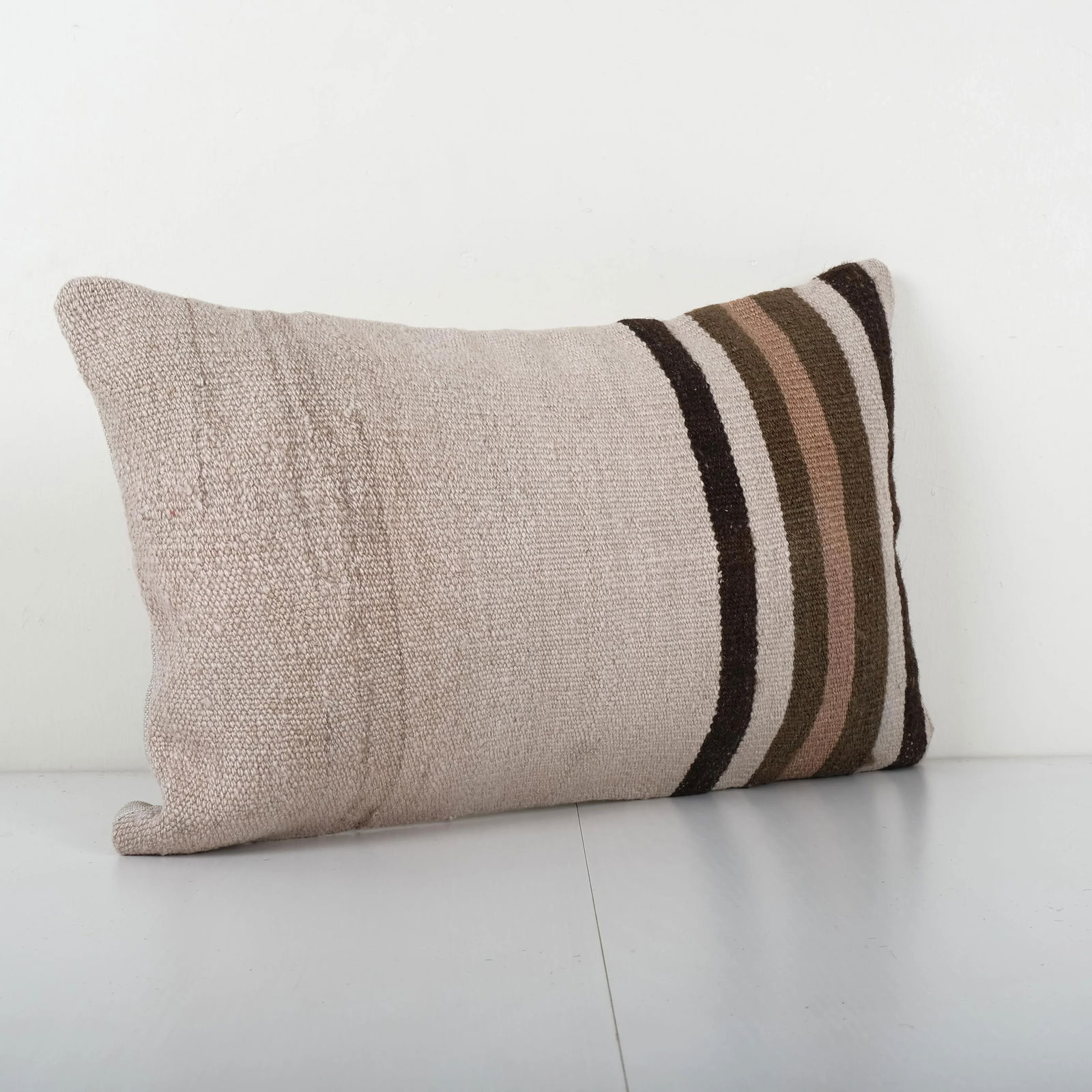 Turkish Hemp Kilim Lumbar Pillow Cover 13'' X 20'' - 3