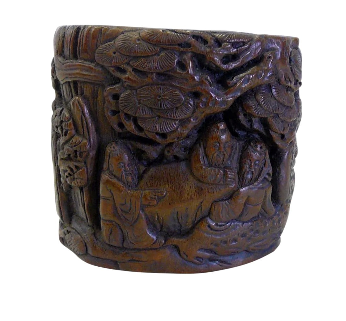 Chinese People Pine Carving Bamboo Display Figure Brush Holder Pot