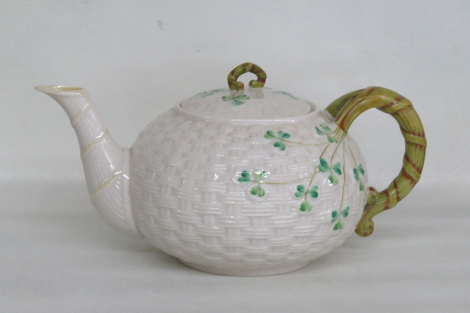 Belleek Ireland Shamrock Basket Weave Teapot - 2