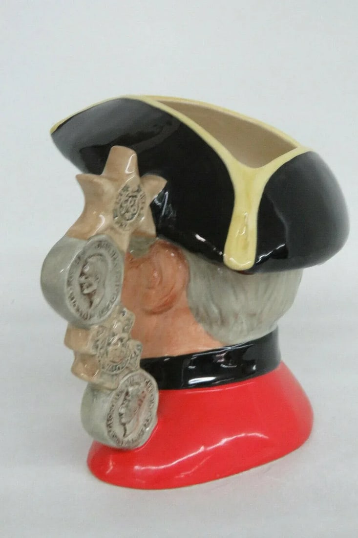 Royal Doulton Chelsea Pensioner D6817 English Porcelain Character Mug - 8