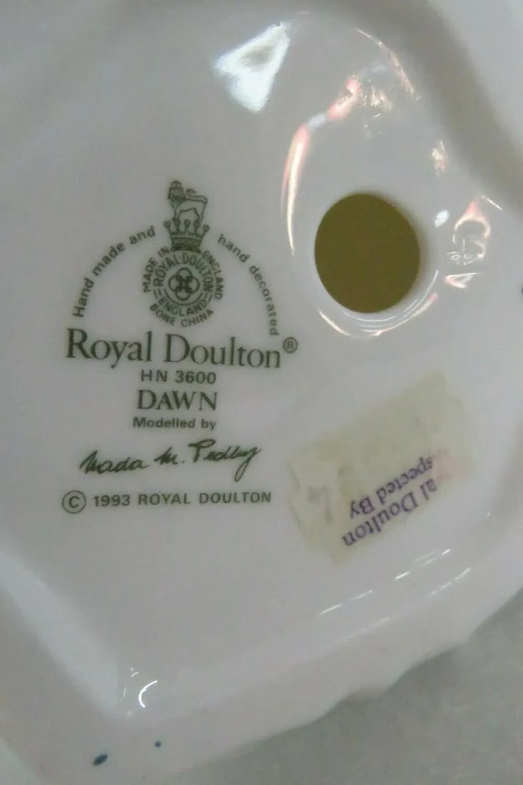 Royal Doulton HN3600 Dawn English Bone China Porcelain Figurine - 5