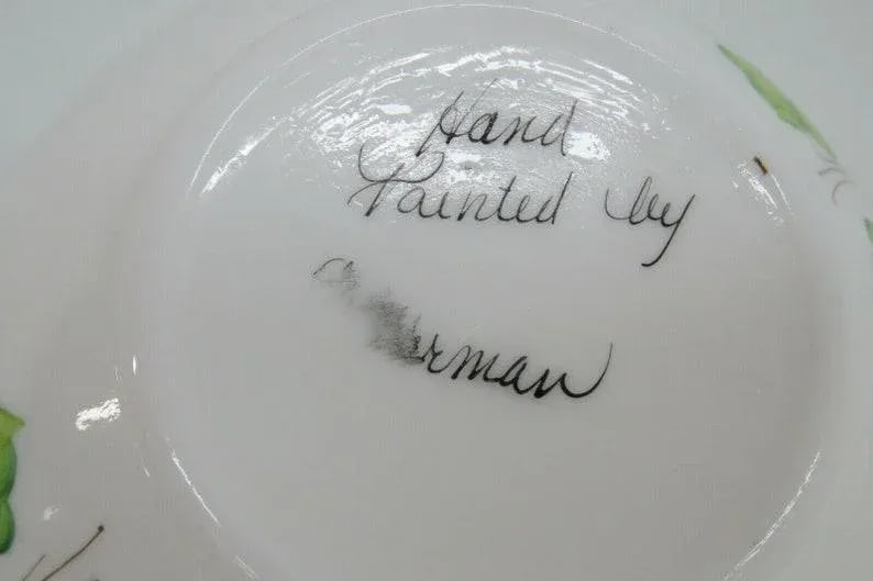 Fenton Silver Crest Hand Painted White Milk Glass Ruffled Rim Vase - 3