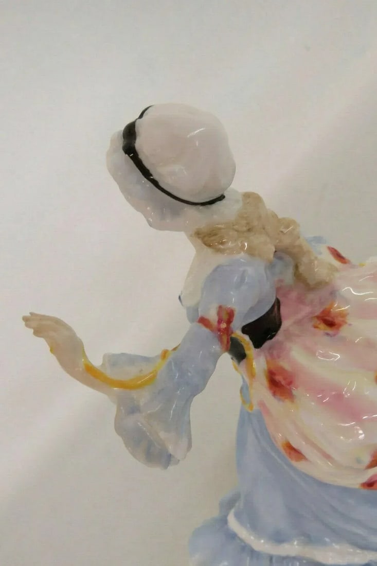 Royal Doulton HN3627 Ladies of the British Isles England China Figurine - 8