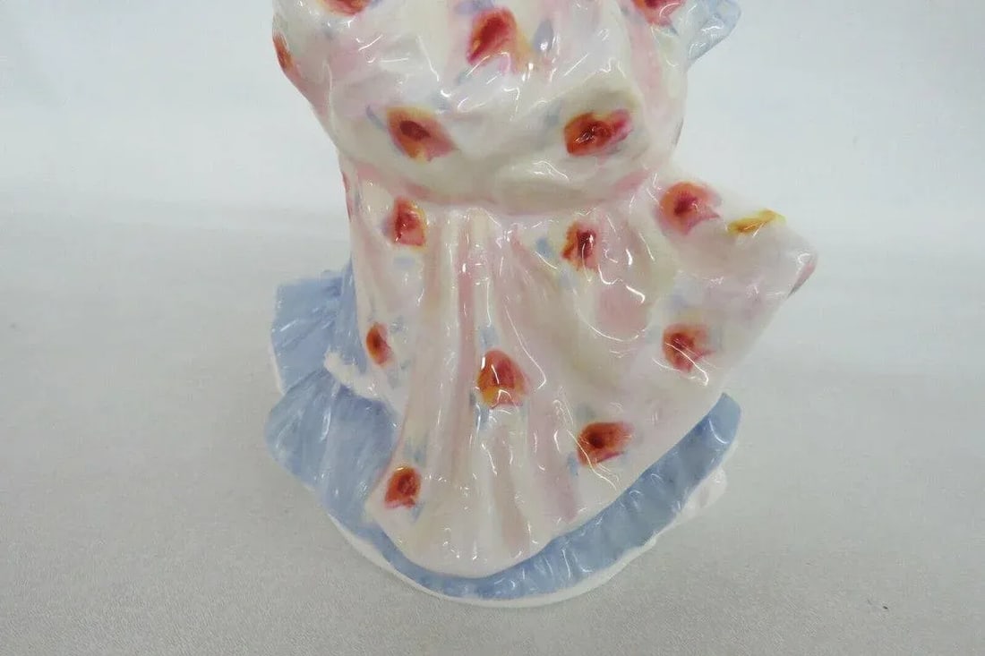 Royal Doulton HN3627 Ladies of the British Isles England China Figurine - 9