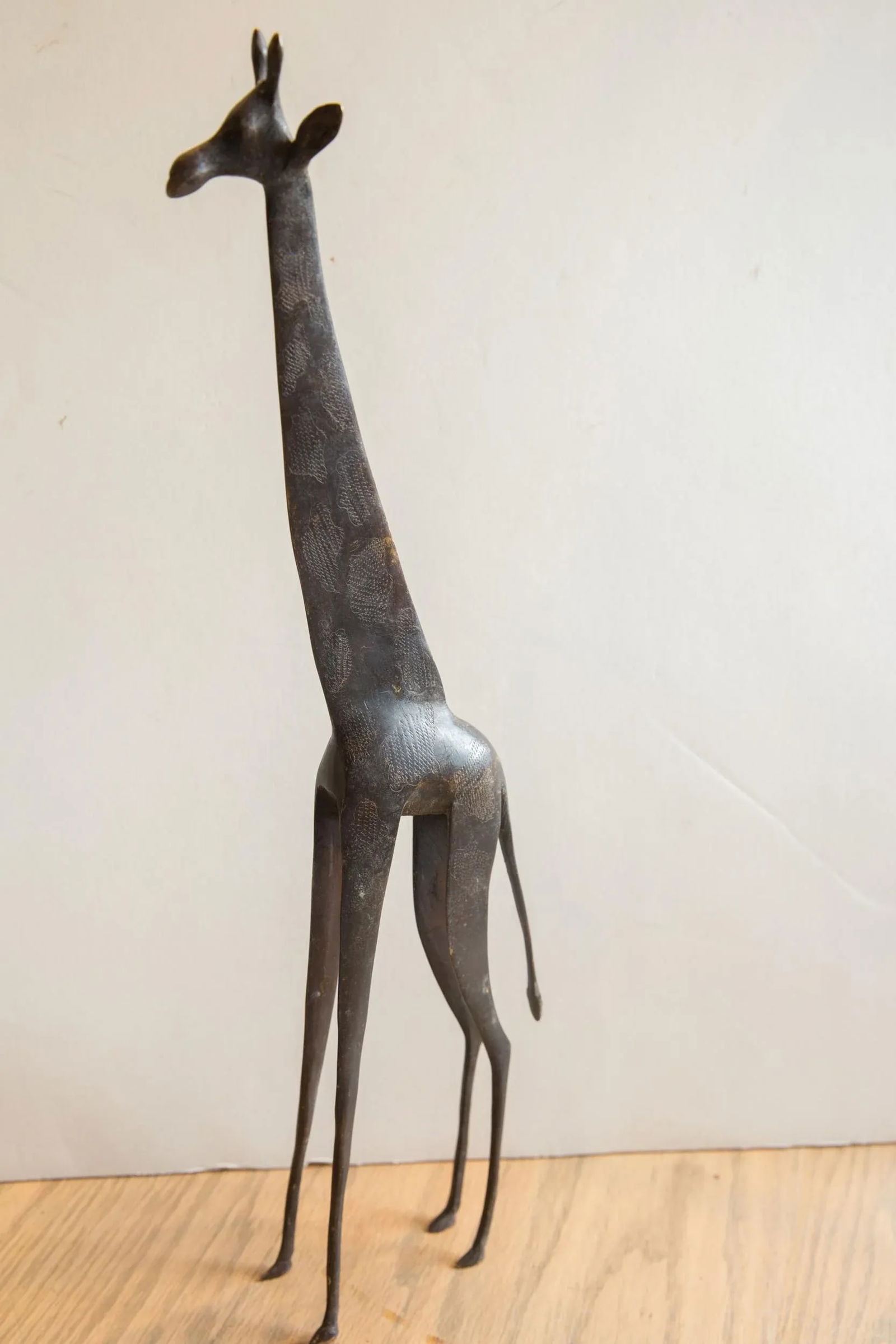 Large Vintage African Giraffe - 3