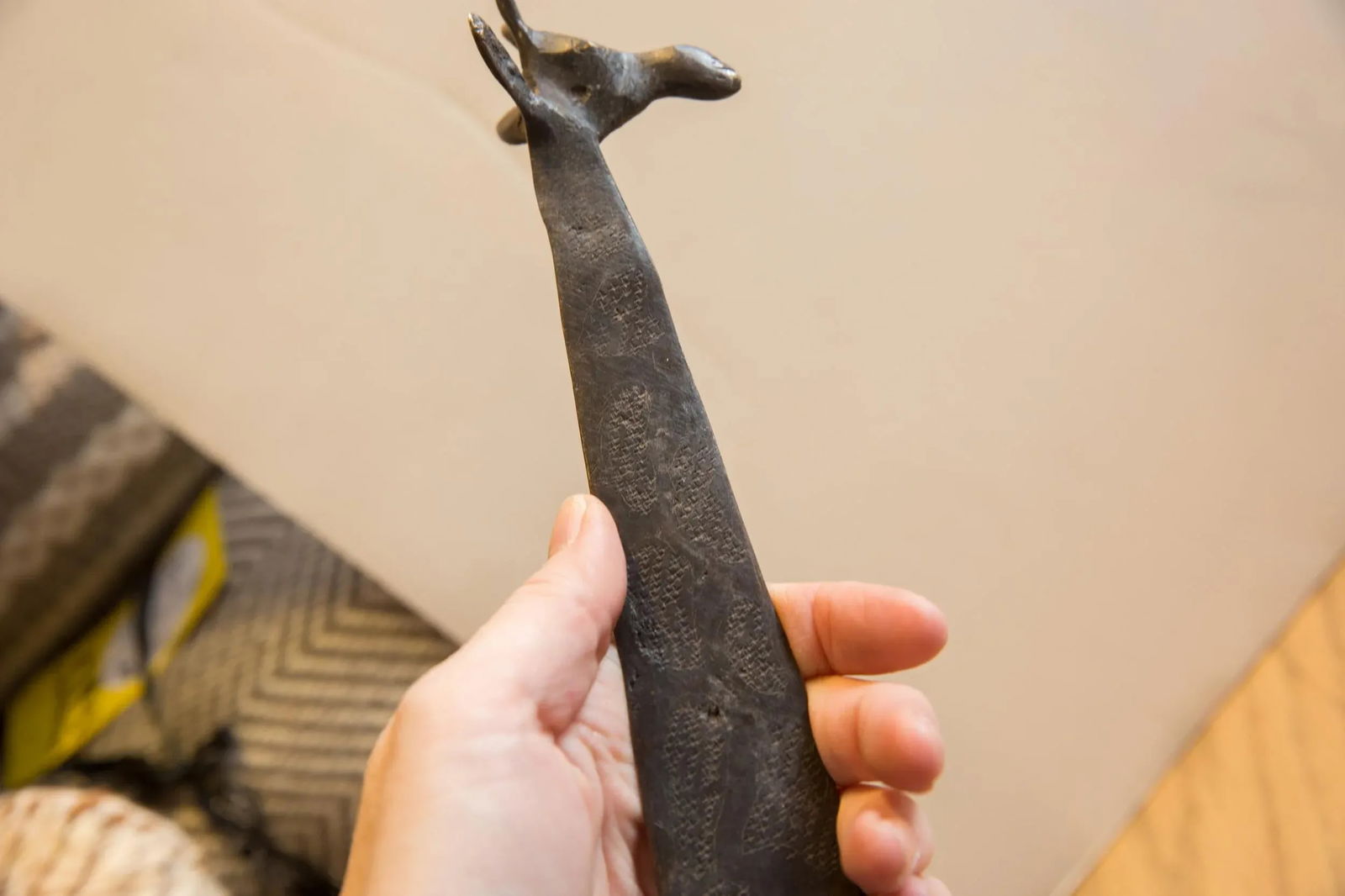 Large Vintage African Giraffe - 2