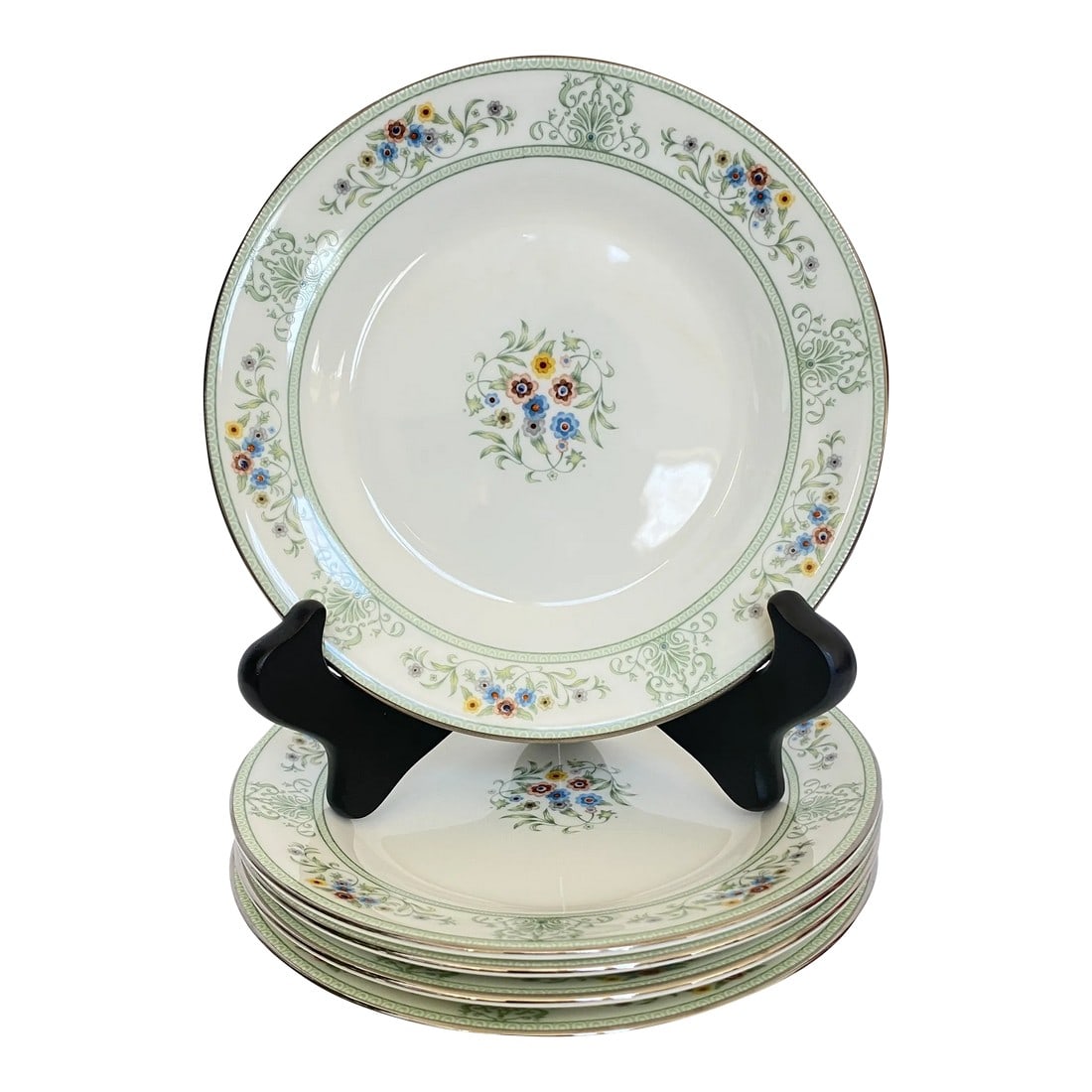 Vintage 1980s Wedgwood Agincourt Green Bone China Bread Plates - Set of 5: Beautiful set of 5 Wedgwood Agincourt green bone china bread plates. Plates are a winter white with a delicate floral border and platinum rim. Each plate measures 6" across and is in excellent vintage