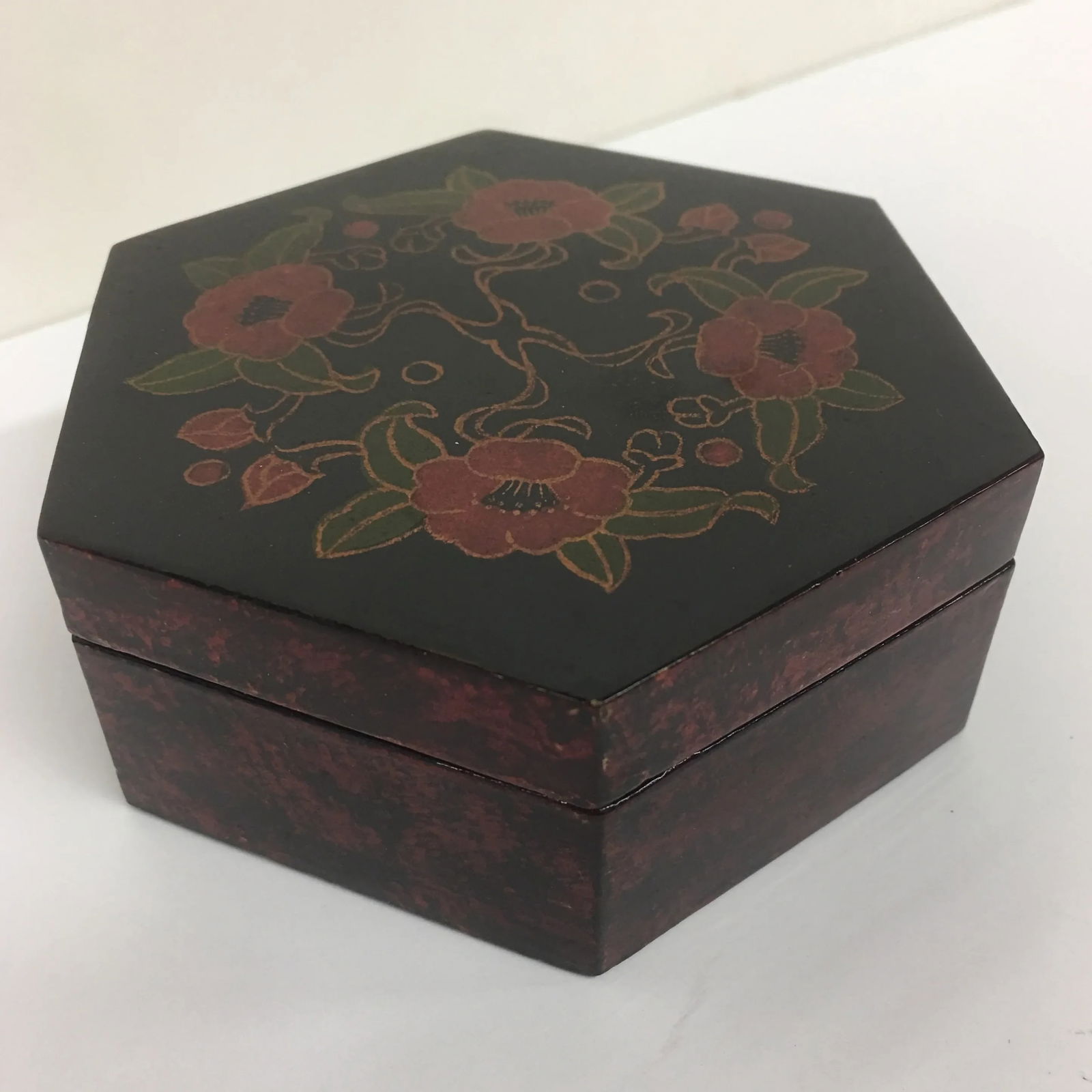 Vintage Lacquer Hexagon Box - 4