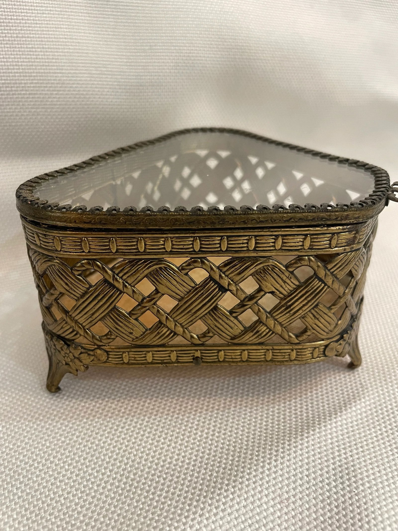 Vintage Filagree Brass Plated and Glass Footed Jewelry Box - 2