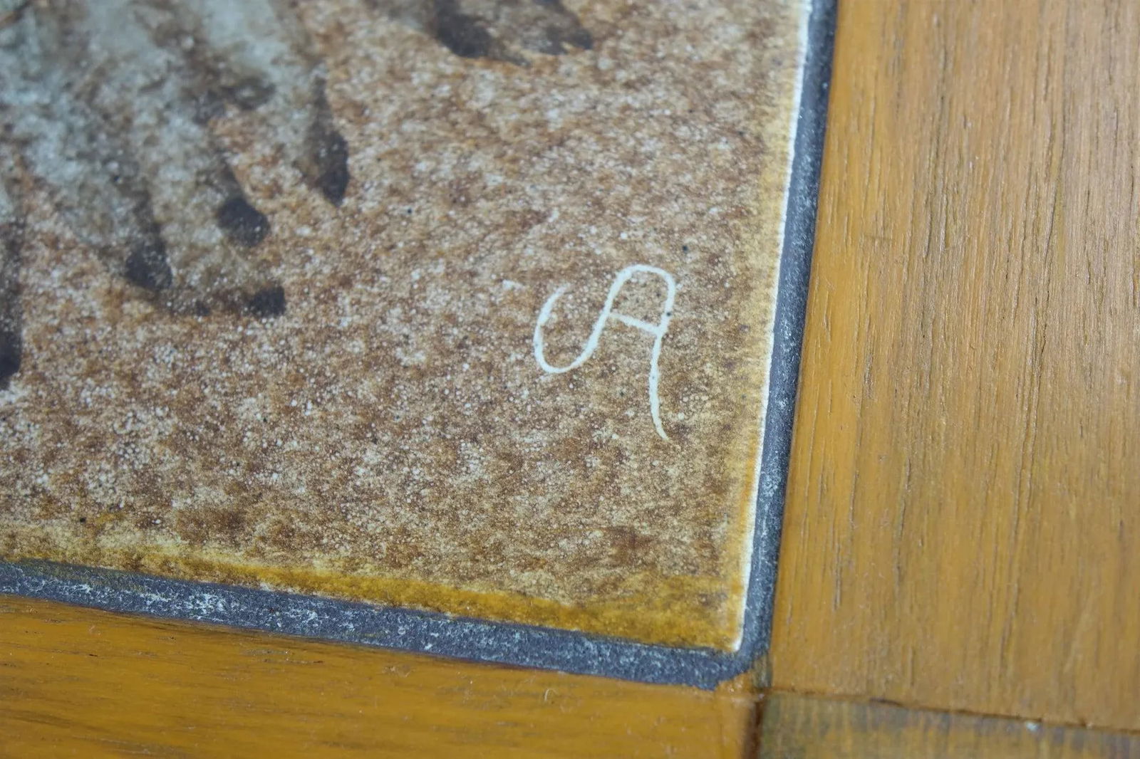 Late 20th Century Small decorative Table with Tile top - 9