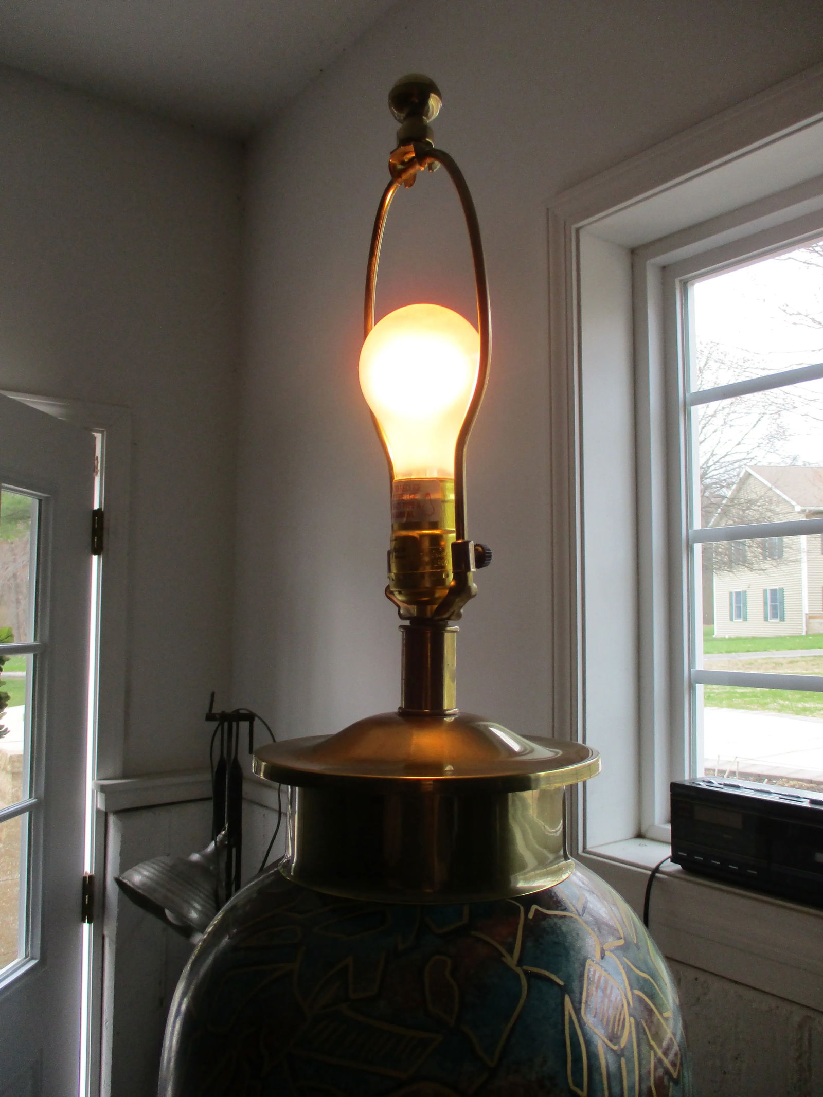 Vintage 1980's Frederick Cooper Ginger Jar Lamp With Brass Base -Original Shade - 12