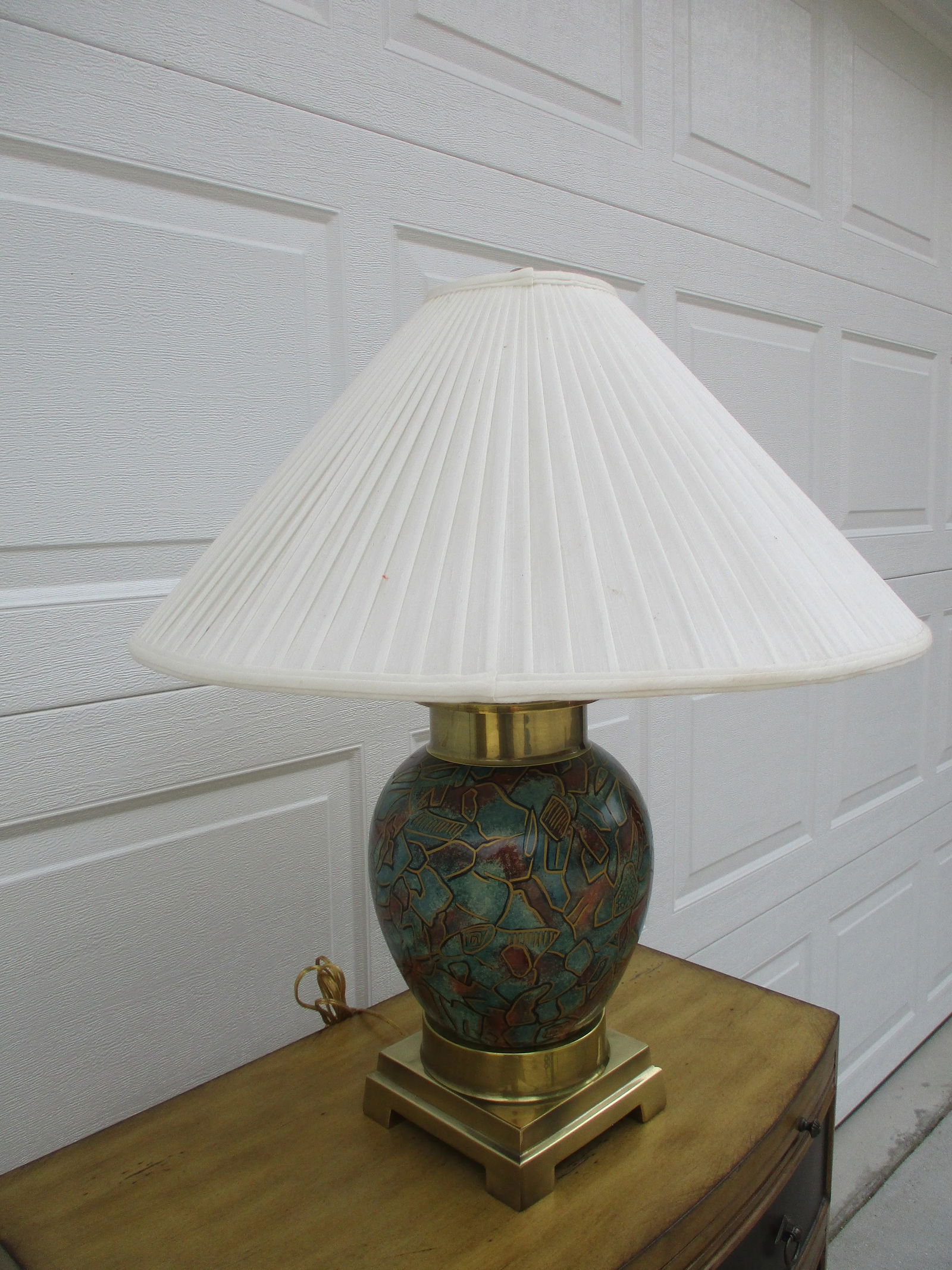 Vintage 1980's Frederick Cooper Ginger Jar Lamp With Brass Base -Original Shade - 5