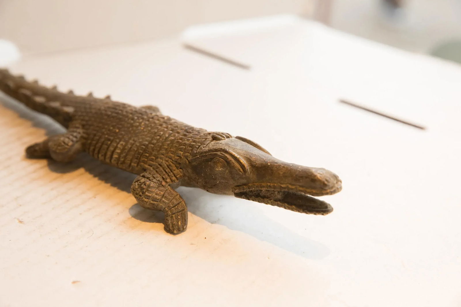 Vintage African Crocodile Sculpture - 2