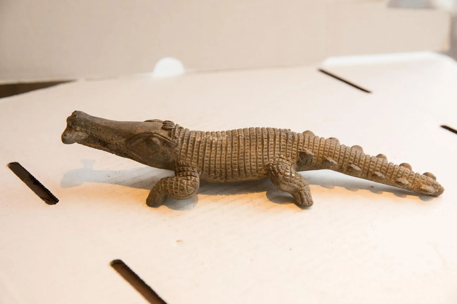 Vintage African Crocodile With Fish Sculpture - 6