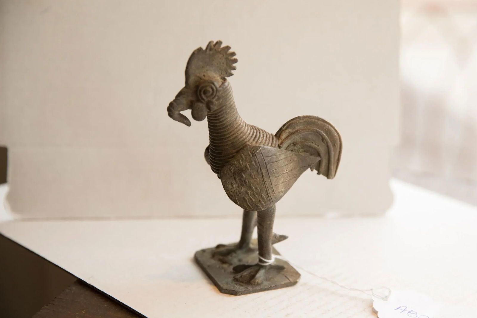 Vintage African Rooster With Worm Sculpture - 5