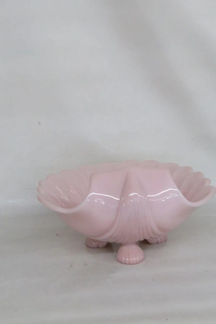 Cambridge Crown Tuscan Style Pink Milk Glass Sea Shell Large Footed Bowl - 3