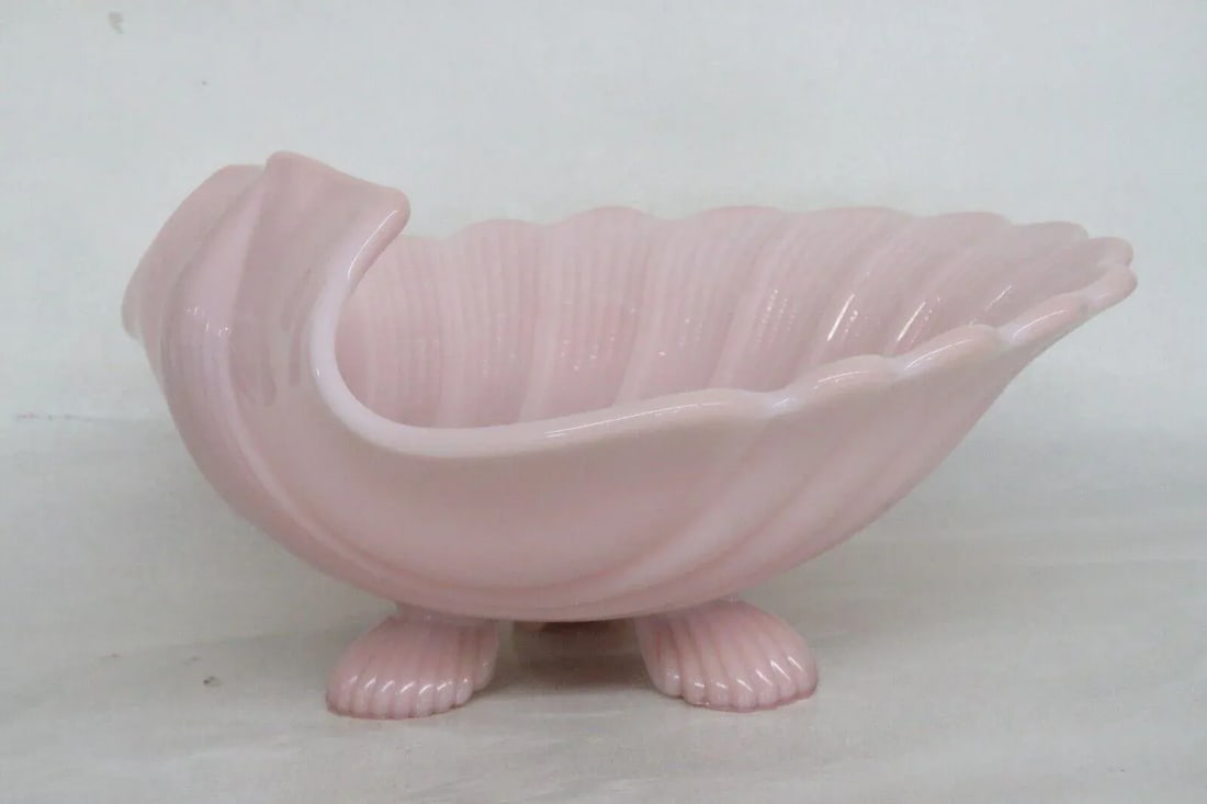 Cambridge Crown Tuscan Style Pink Milk Glass Sea Shell Large Footed Bowl - 7