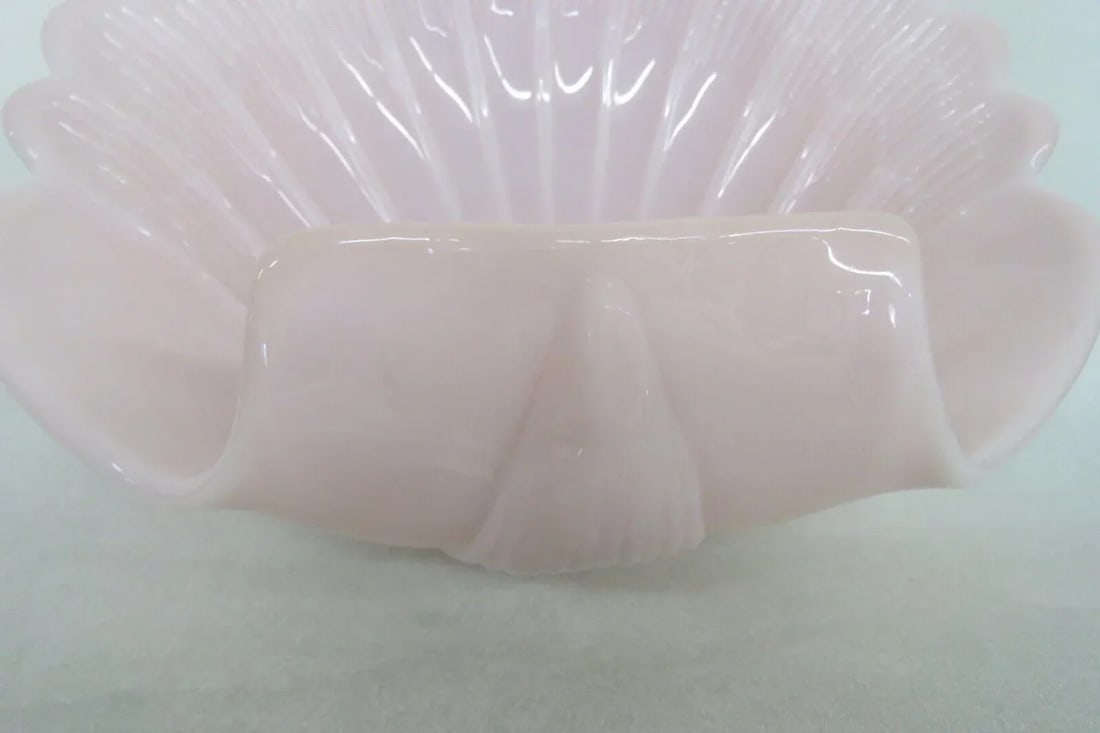 Cambridge Crown Tuscan Style Pink Milk Glass Sea Shell Large Footed Bowl - 9