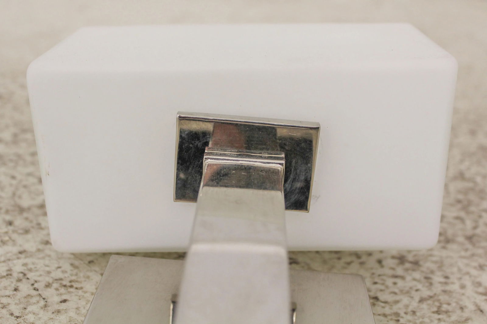 Modern Design Chrome Finish Wall Mount Light Fixture - 3