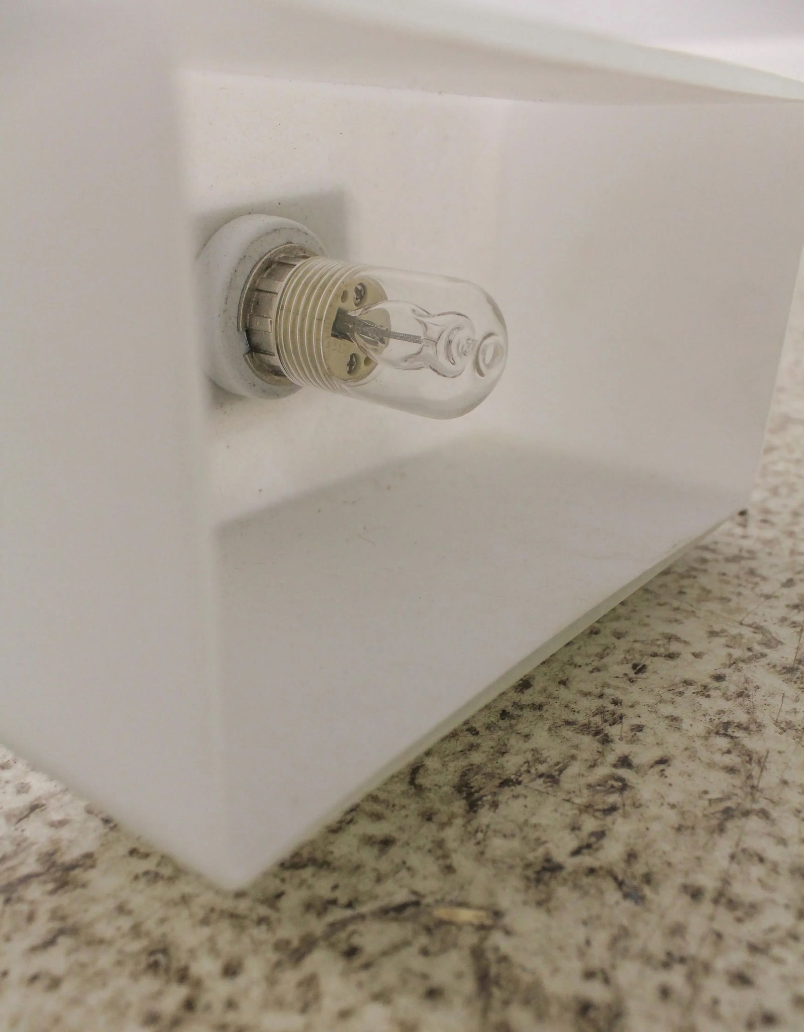 Modern Design Chrome Finish Wall Mount Light Fixture - 6