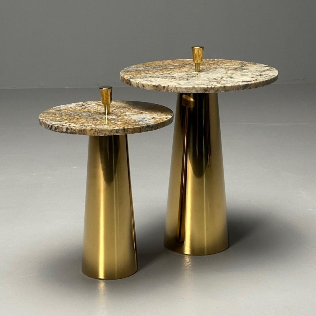 Italian Mid-Century Modern Style, Contemporary, Nesting Side Tables, Brass - 4