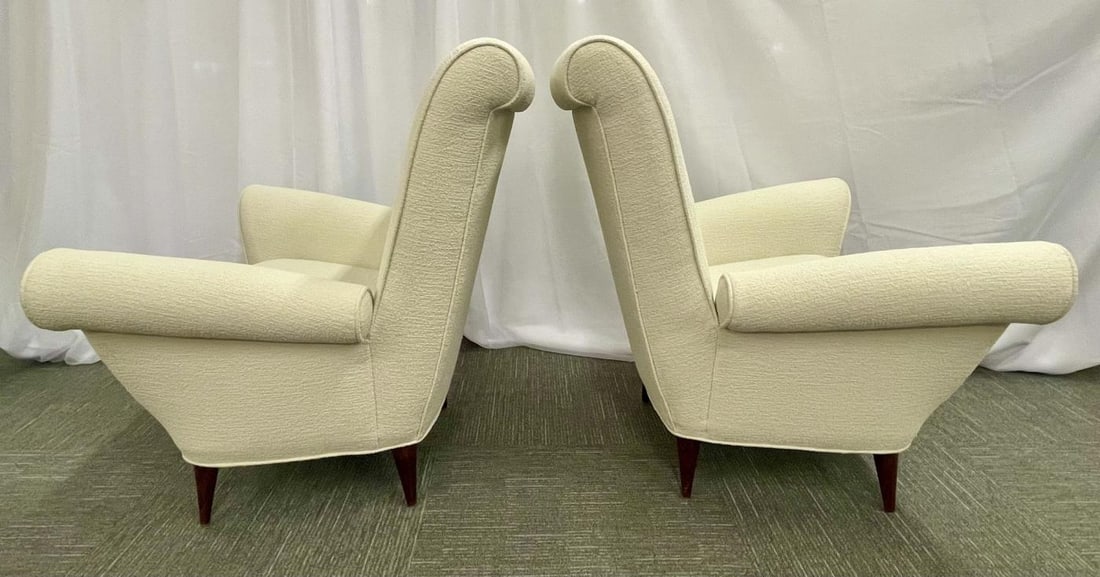 Mid-Century Modern Pair Lounge Chairs, Manner of Paolo Buffa, Bouclé - 8