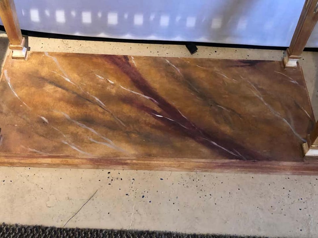 Parcel Paint and Gilt Decorated Pair of Swedish Serving or Console Tables - 4