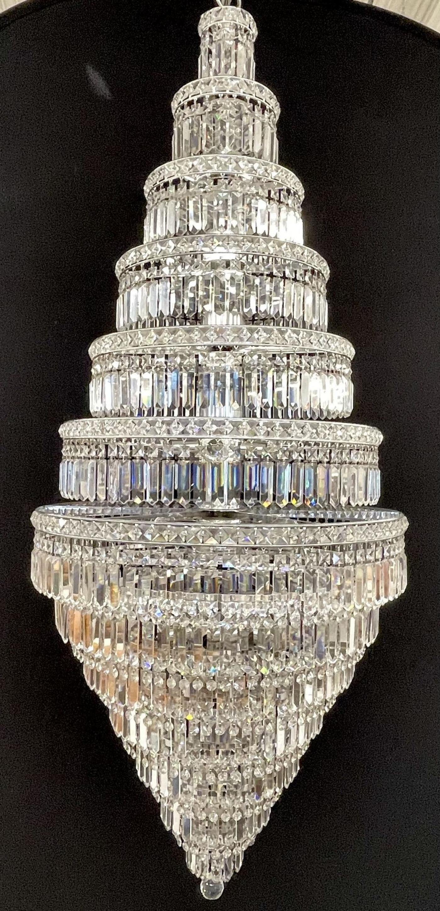 13 Tier Wedding Cake Chandelier. Crystal Prisms. 1970s - 6