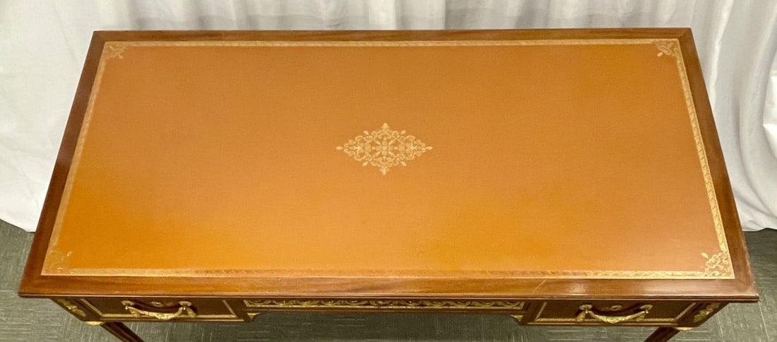 French Tortoise Wood Louis XVI Style Maison Jansen Partners Desk or Bureau Plat - 10