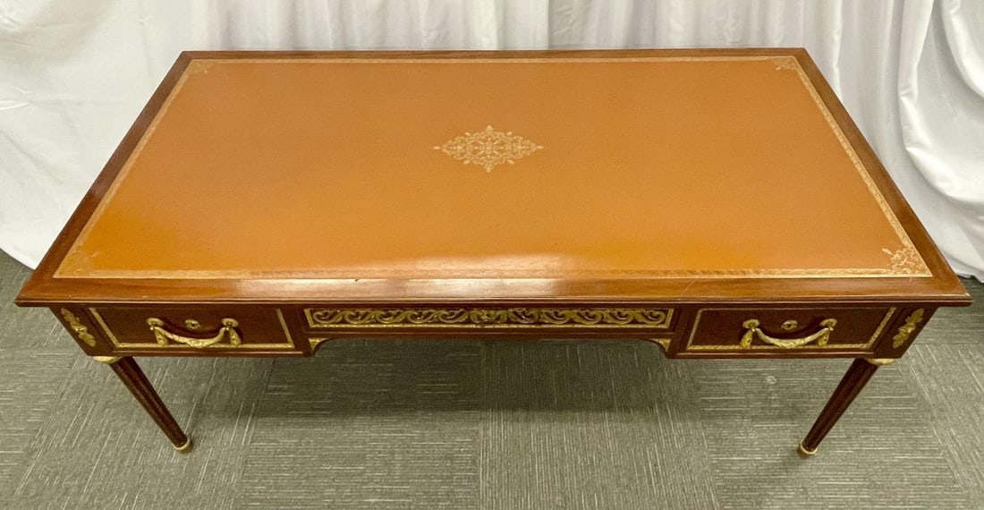 French Tortoise Wood Louis XVI Style Maison Jansen Partners Desk or Bureau Plat - 8