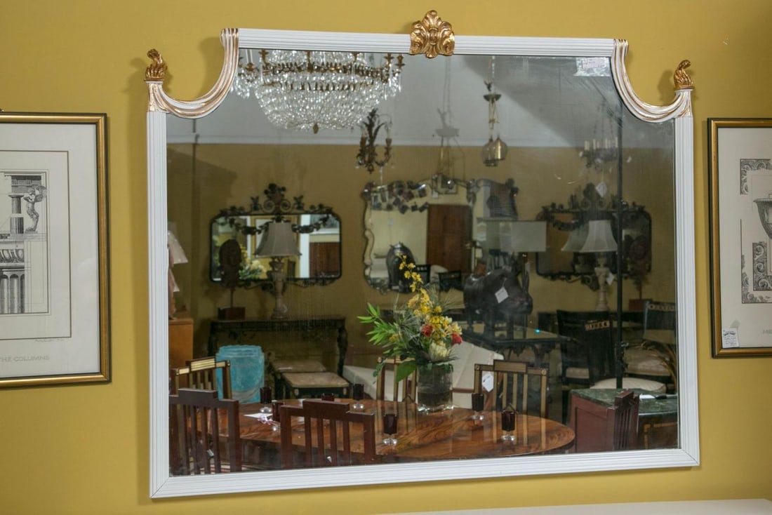 Hollywood Regency White Lacquered Giltwood Wall Console Mirror Paint Decorated - 3