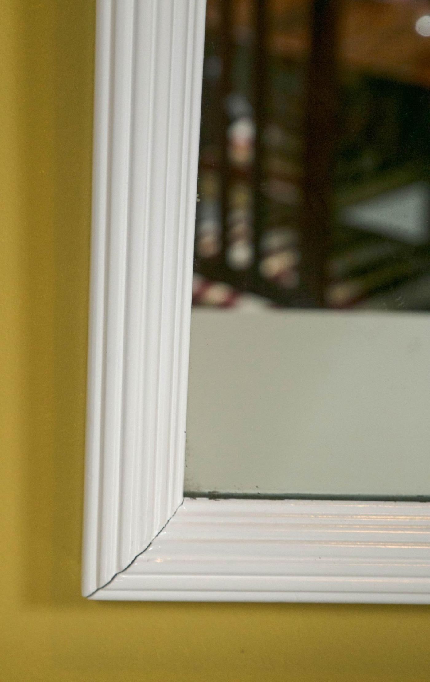 Hollywood Regency White Lacquered Giltwood Wall Console Mirror Paint Decorated - 7