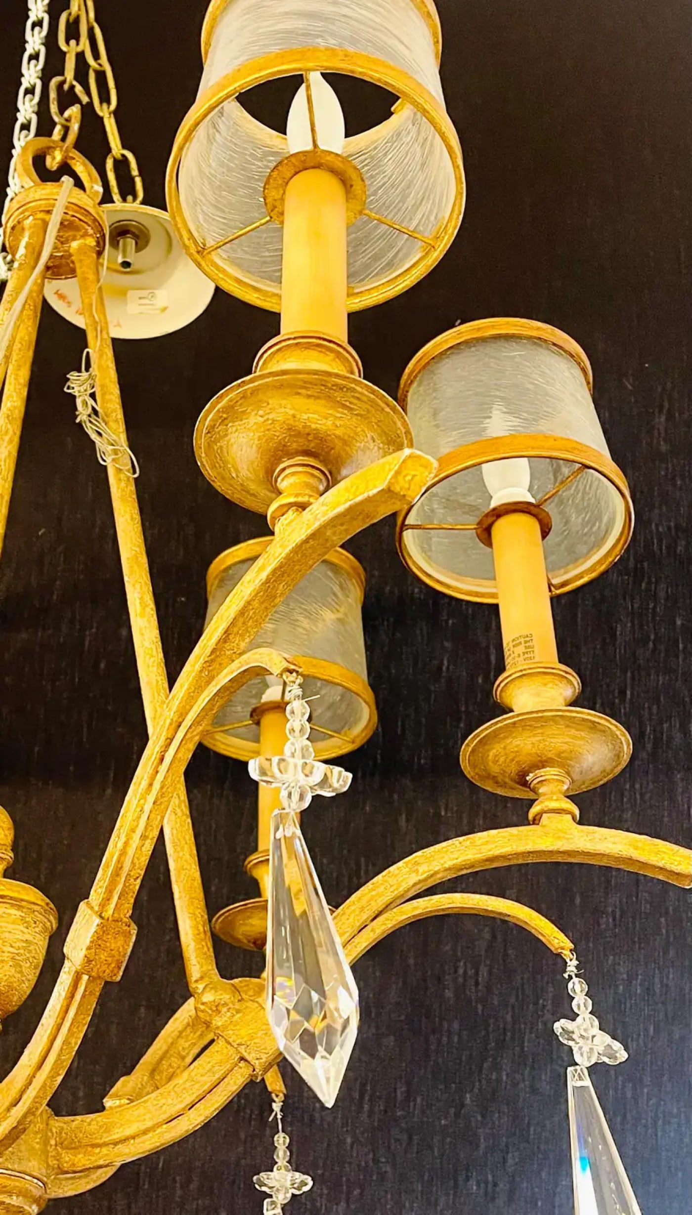 Italian Gilt Metal and Crystal Chandelier with Glass Shades - 7