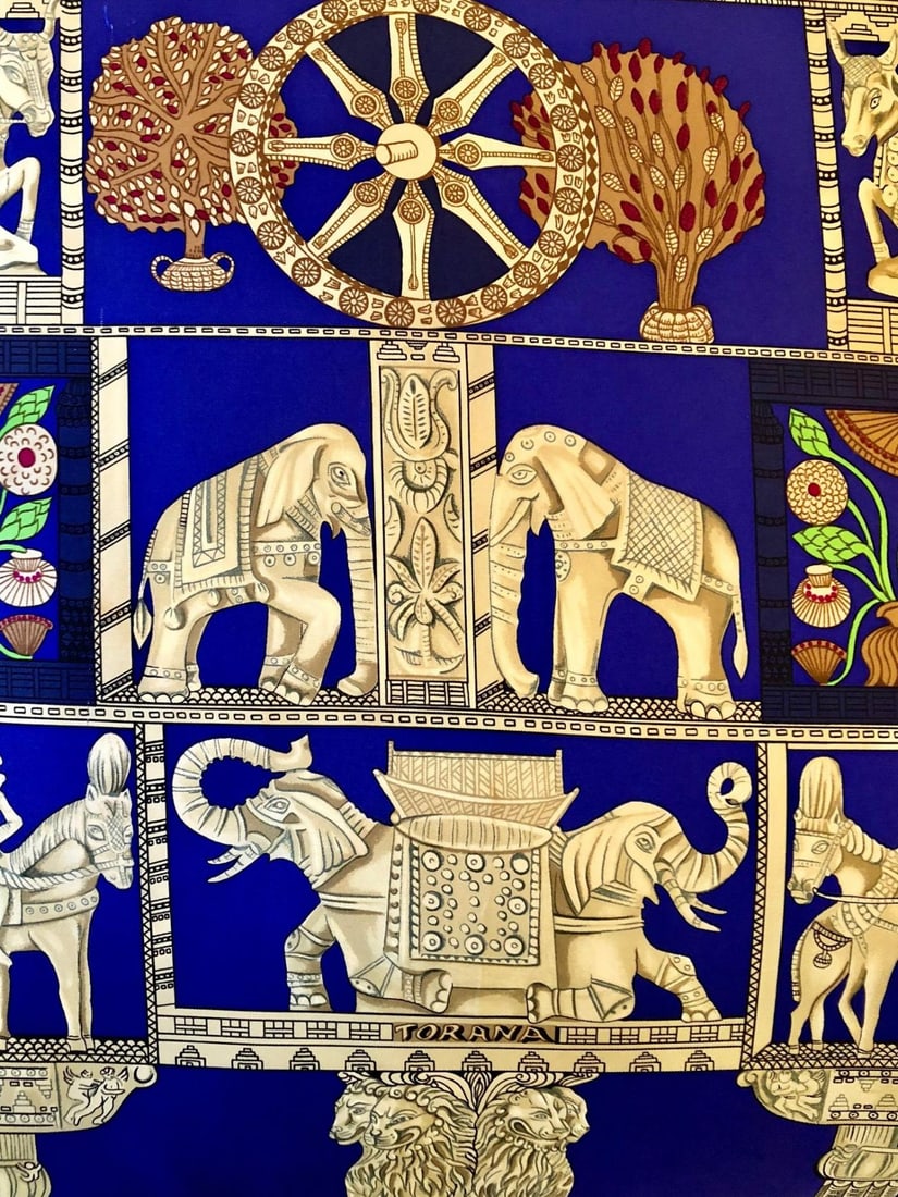 Enormous French Hollywood Regency Style Hermès "Torana" Silk Stuffed Pillow - 6