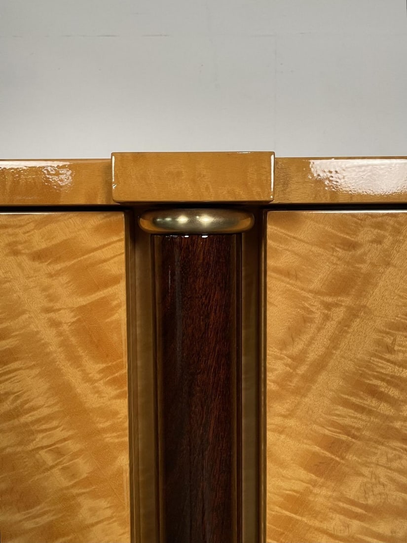 Important Mid-Century Modern Vladimir Kagan Sideboard / Buffet, Full Dining Set - 10